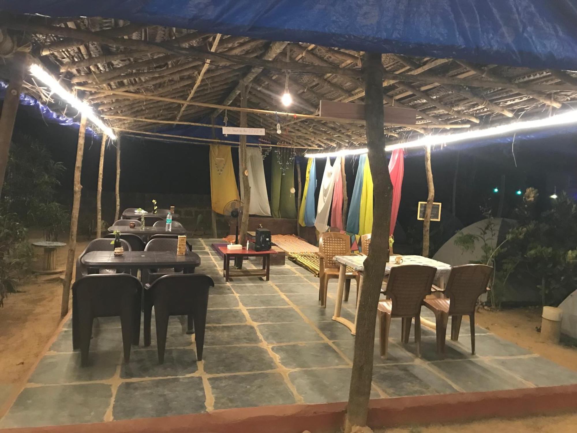 Tusker Tribe Hostel ゴカルナ エクステリア 写真