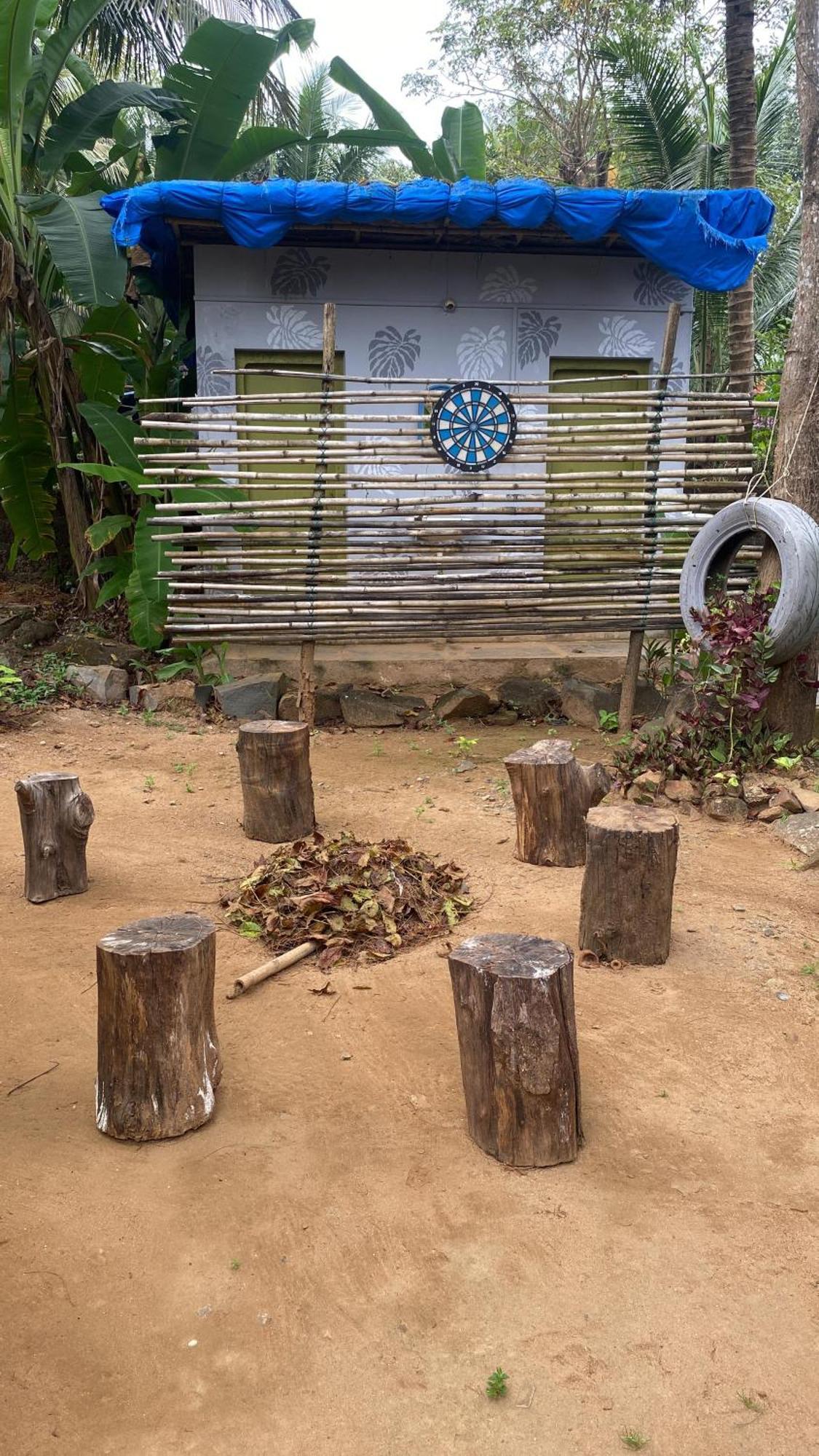 Tusker Tribe Hostel ゴカルナ エクステリア 写真